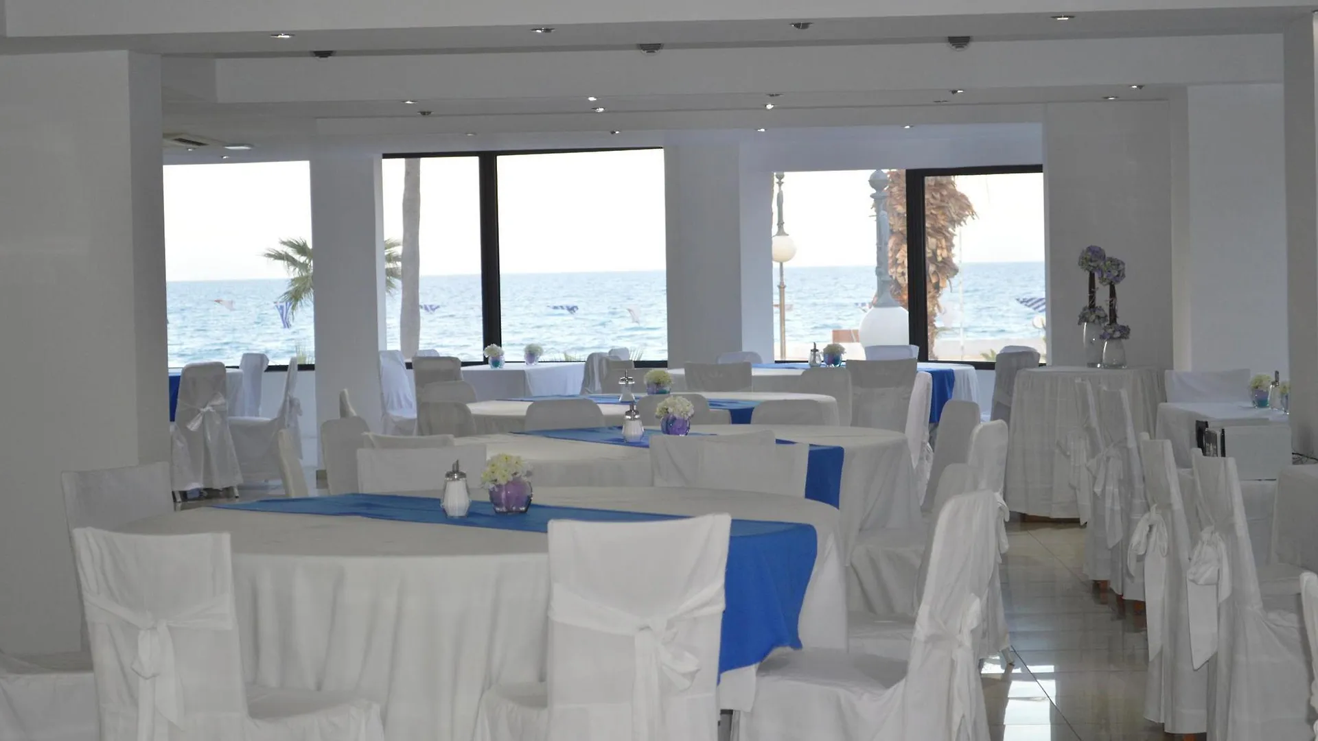 Les Palmiers Beach Boutique Hotel & Luxury Apartments Larnaca