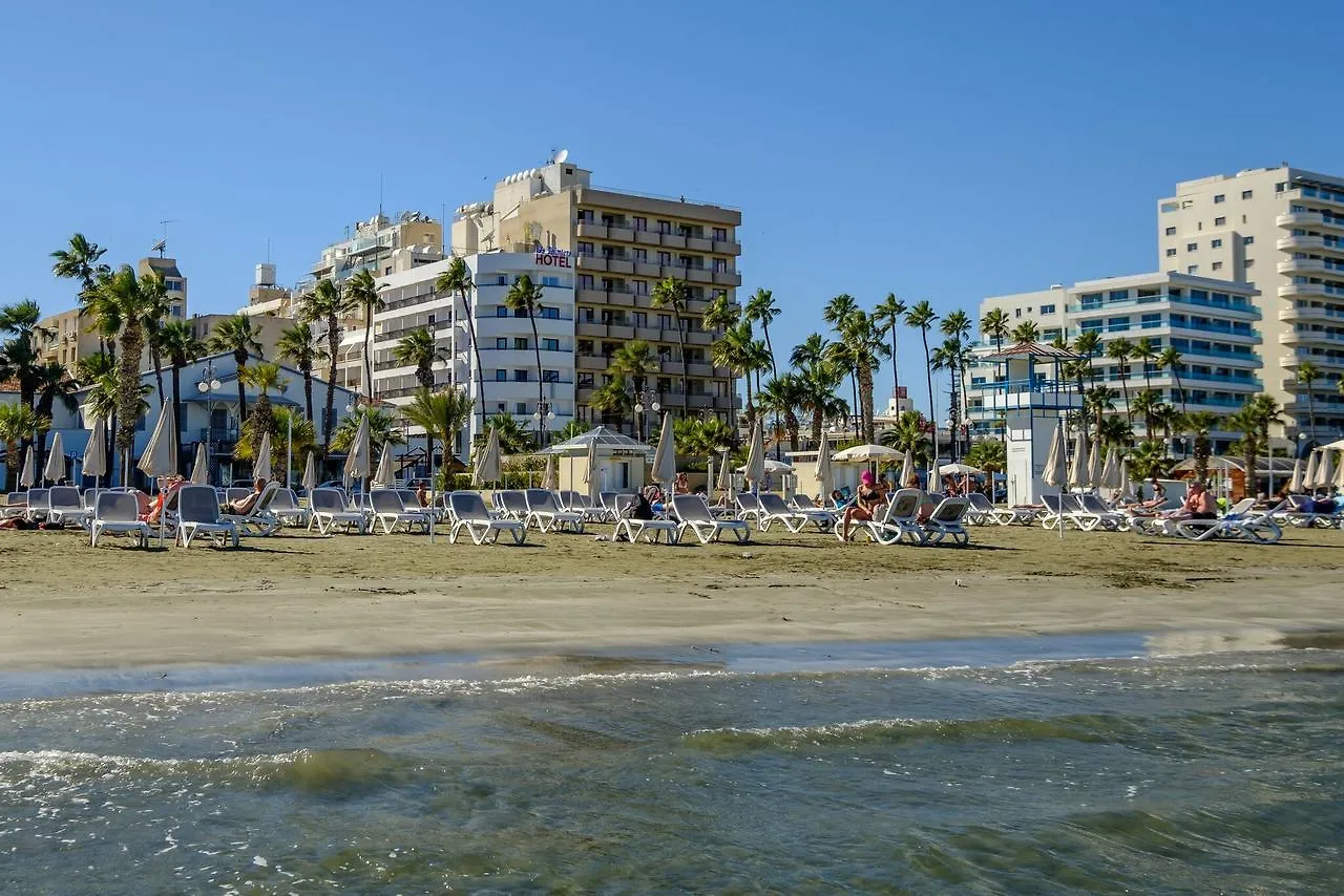 **  Les Palmiers Beach Boutique Hotel & Luxury Apartments Larnaca Cyprus